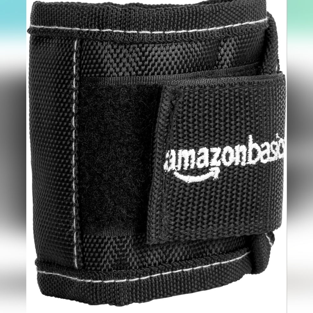 Amazon Basics Magnetic Wristband